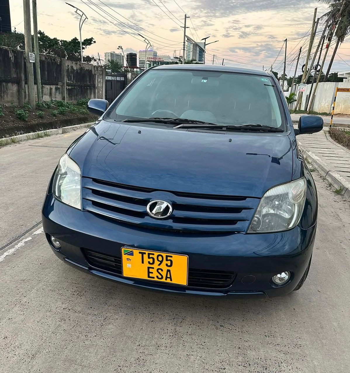 Toyota IST