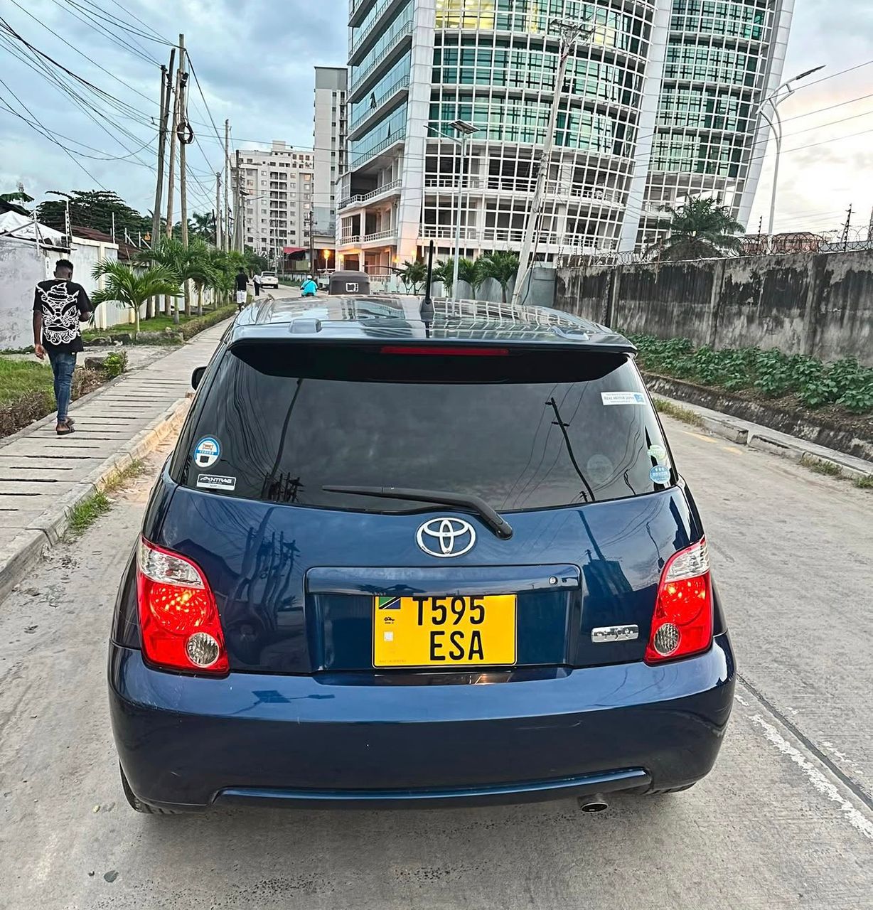 Toyota IST