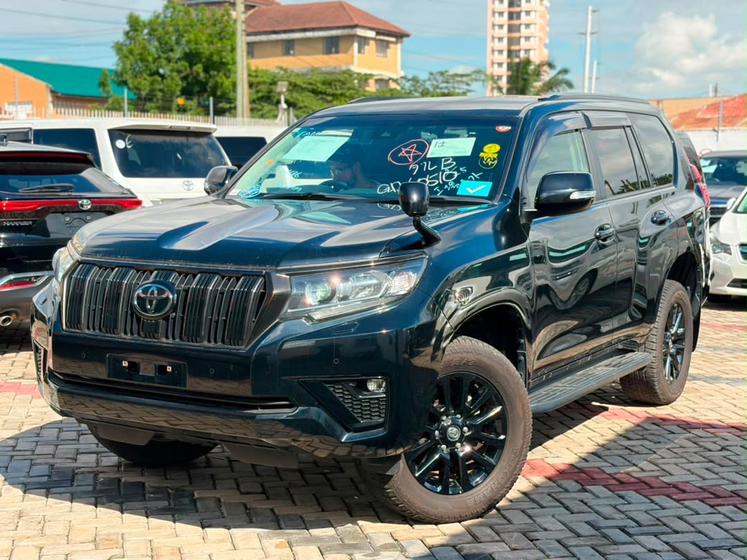 Toyota Land Cruiser 150