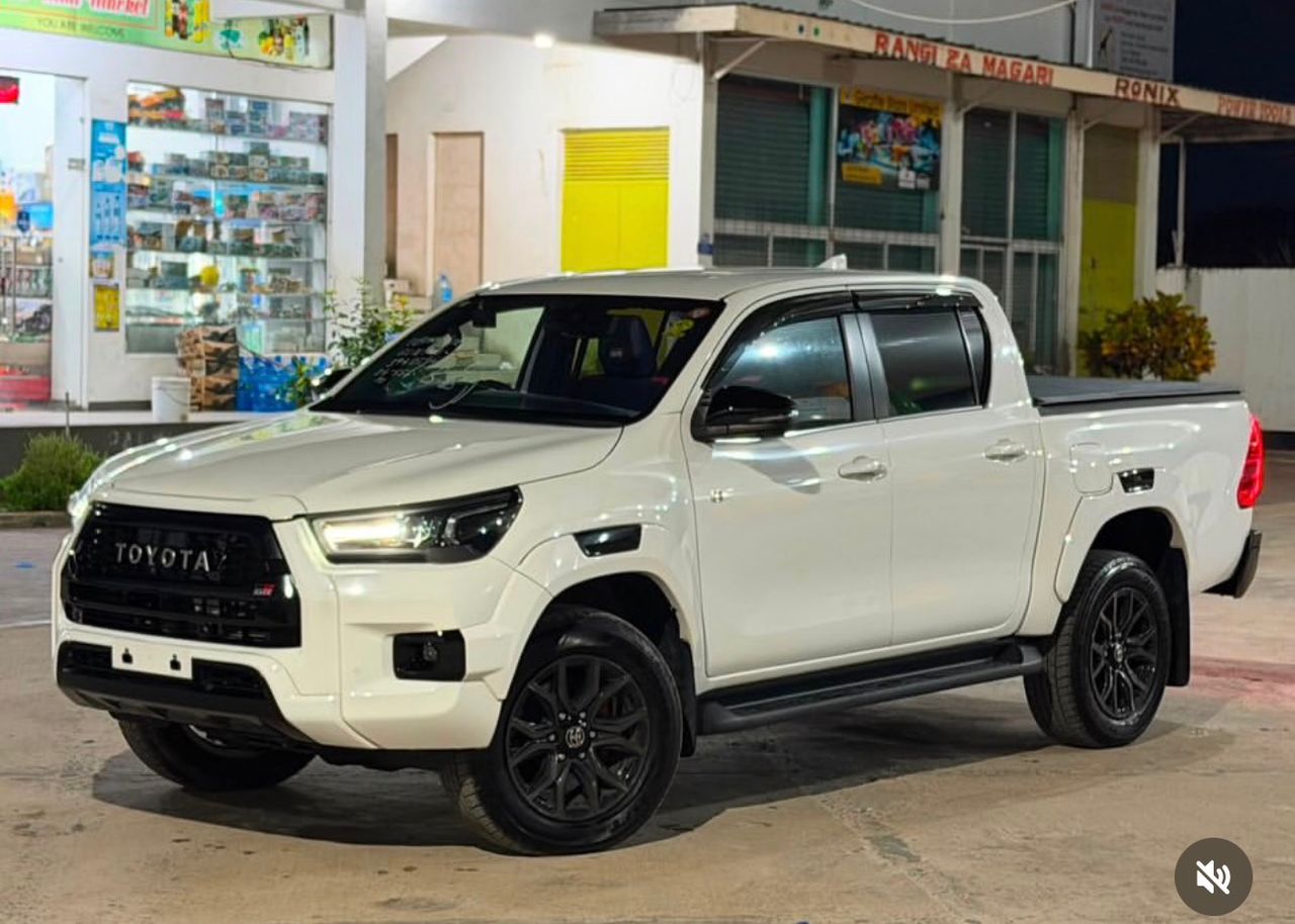 Toyota Hilux GR