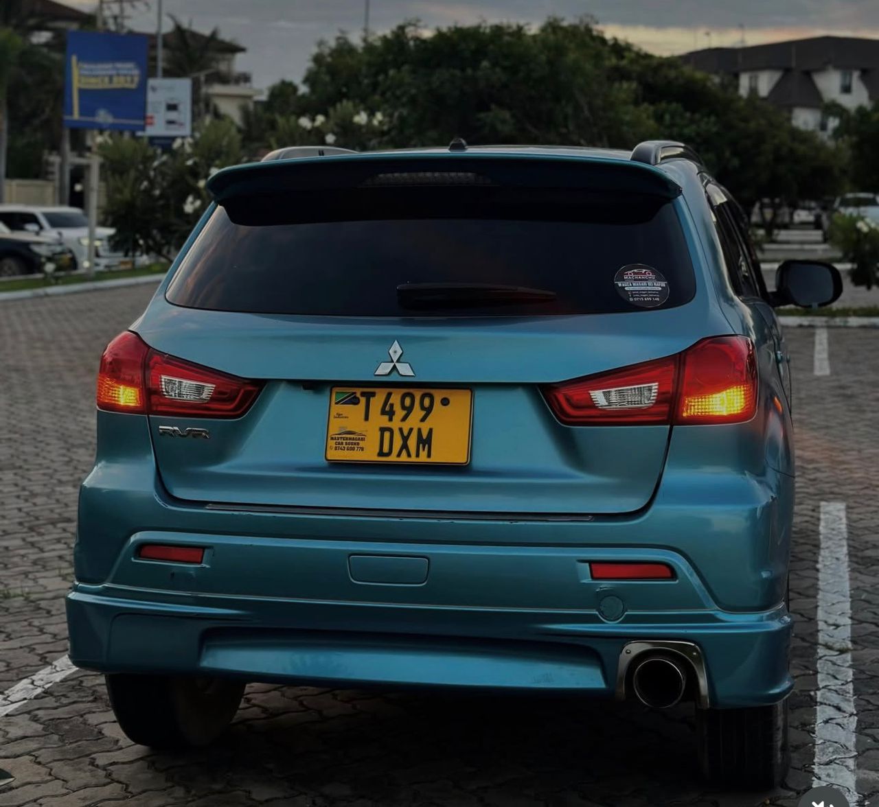 Mitsubishi RVR
