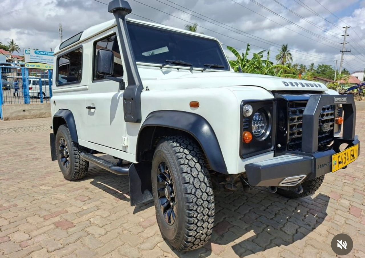 Rand Rover Defender
